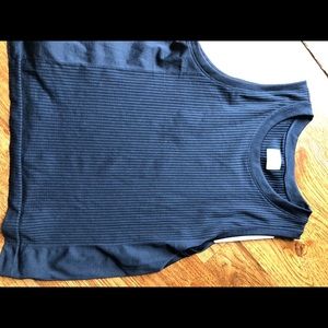 Athletia blue top small